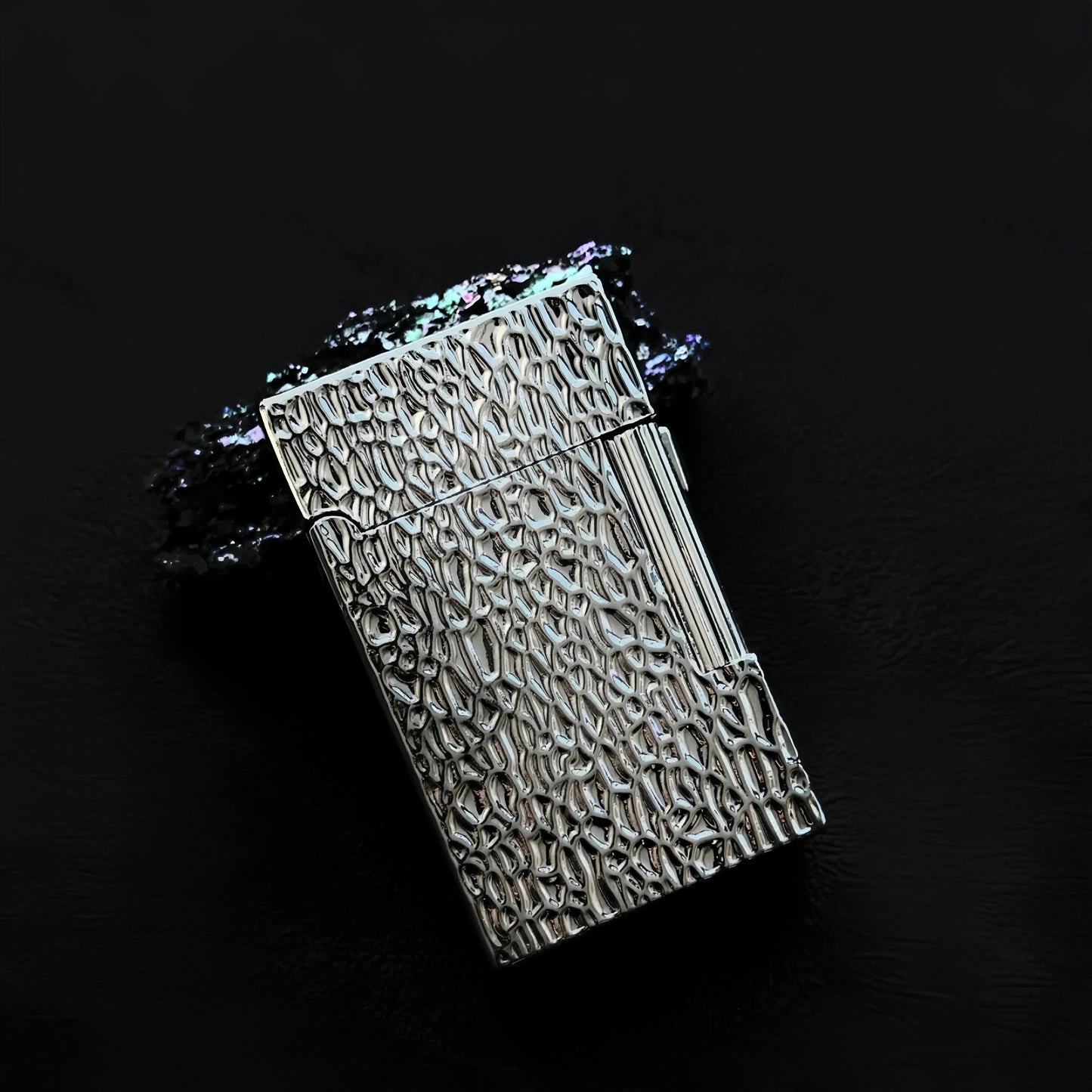 Vintage Meteorite Texture Double Flame Lighter – Luxury Windproof Refillable Butane Lighter for Men