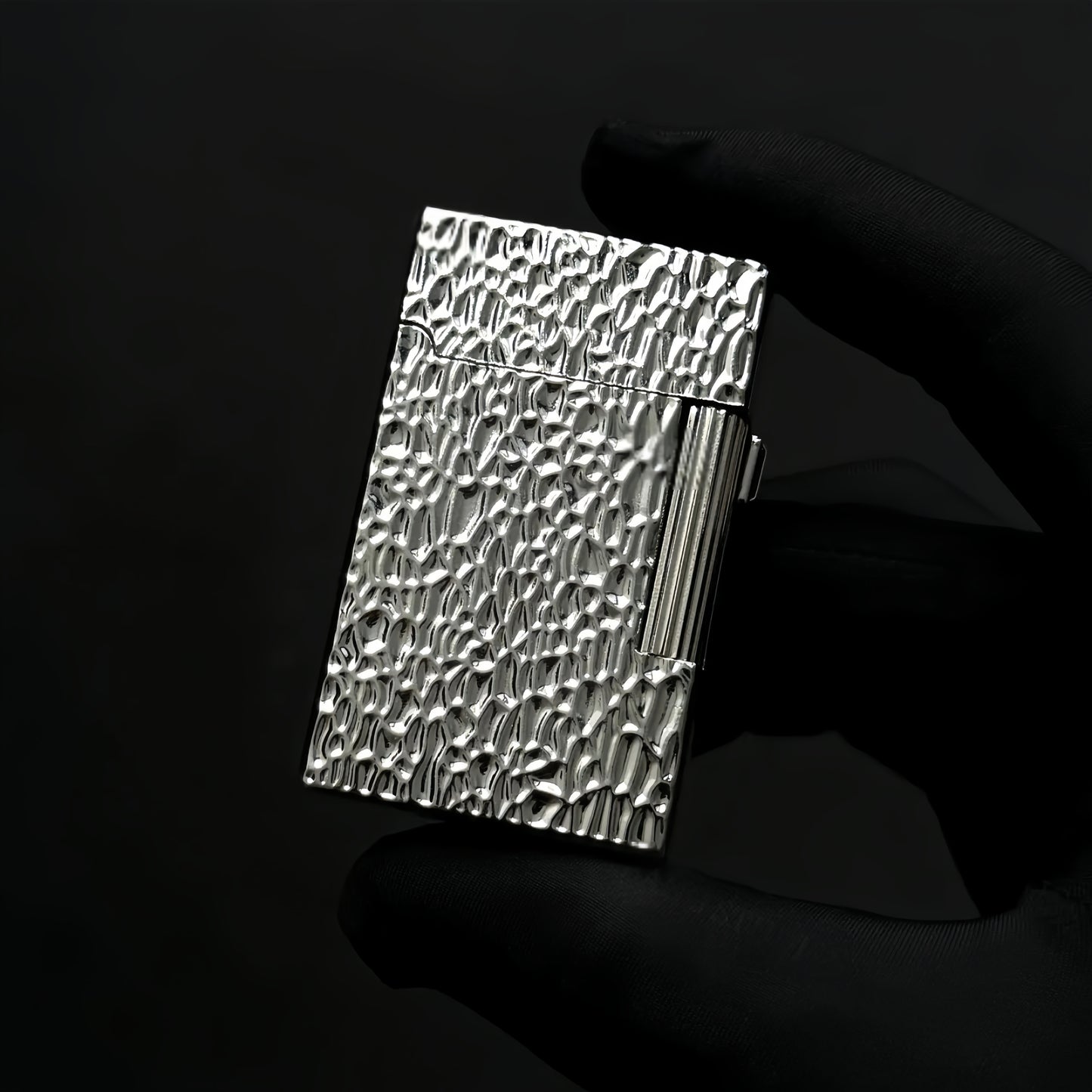Vintage Meteorite Texture Double Flame Lighter – Luxury Windproof Refillable Butane Lighter for Men