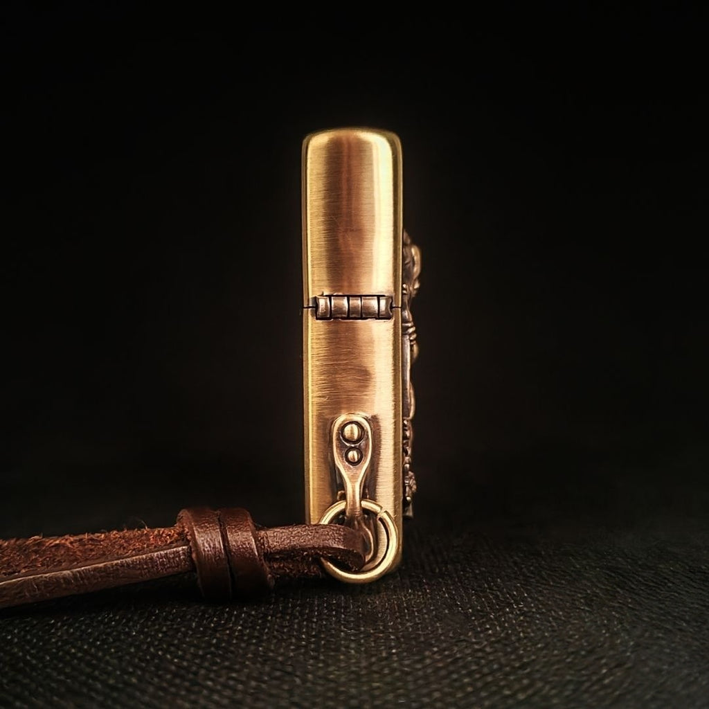 Authentic Zippo Vintage Pin-Up Brass Edition