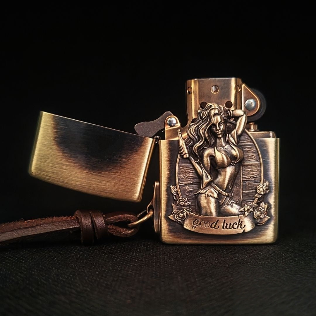 Authentic Zippo Vintage Pin-Up Brass Edition